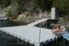 1000 Islands Docks Ltd. - Eastern Ontario - Residetial Floating Modular Dock Installation Image