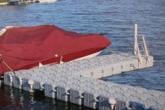 1000 Islands Docks Ltd. - Eastern Ontario - Residetial Floating Modular Dock Installation Single Boat Image